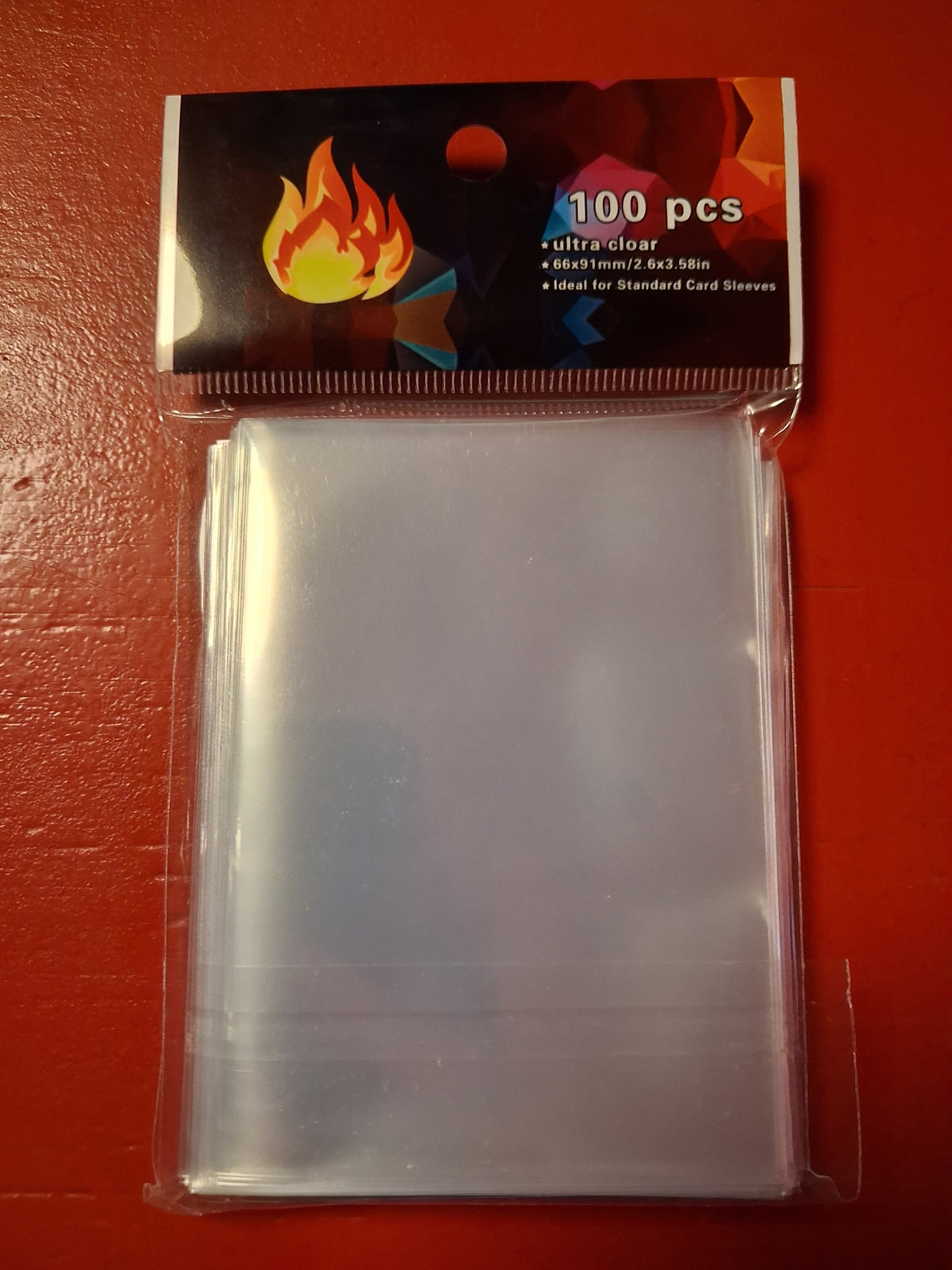 Kartenhüllen/Sleeves (100)